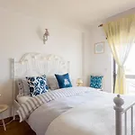 Bright Apartment 10Min From 2 Stunning Beaches