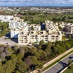 Salgados 1 Bedroom Apartment - 500M From The Beach