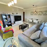 Apartment Palmira, 2 Bedrooms, Alvor. Fabulous Views!