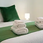 Bright & Stylish 2Bedflat 5Min Walk To Beach In Quarteira Vilamoura