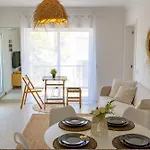 Bright & Stylish 2Bedflat 5Min Walk To Beach In Quarteira Vilamoura