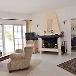 Villacasatulipa-Sleeps4-Garden-Pool-Bbq-Ac