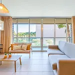 Seaside 3Bdr Flat In Salgados With Pool By Lovelystay