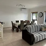 Apartment 100 M 2 Bedrooms Algarve Sweet Home