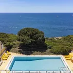 Charming Apartment Near Atlantic Ocean
