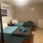 Villa Amarela