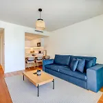 Bayline Condominium - Heated Indoor Swimming Pool - Spa - By Bedzy