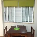 Charming Apartment In Portimao - 45 M² With A Shared Pool