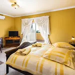 Villa Vale De Lapa, Amazing Sea Views, Heated Swimming Pool, Jacuzzi, Ac - Stunning House