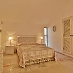Villa Quadradinhos 3Q 4 Bedrooms Private Pool Short Walk To The Praca Vale Do Lobo