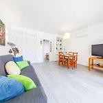 Charming 1-Bed Apt W A C, Wifi