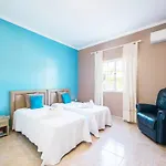 Spacious Villa Fenced