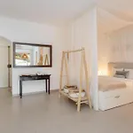 Magnolia Mar Lagos Ocean View Studio