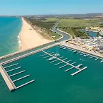 Villa Bellegarde By Algarve Vacation