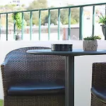 Vegas Residence - Adults Only