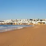 Casa Dos Sinos Beach Apartment 1 With Roof Terrace