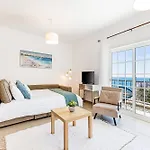 Studio Rossio Sea View By Alzira