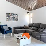 #265 Charming Villa Sam