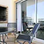 Uma Casa A Beira Sol