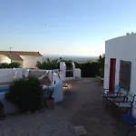 Casa da Esperança – Rural&beach Villa in Algarve