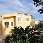 Villa With Views Like The Pool Sea Meia Praia