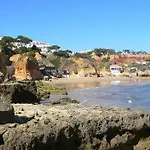 Villa V4 Com Piscina Privada A 400 Metros Da Praia