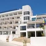 Sol E Praia