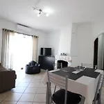 Dinita Apartamento Nº4