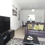 C04 - Pool View 3 Bed Apartment