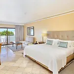 Ria Park Garden Hotel