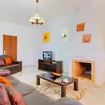 Villa Simoes