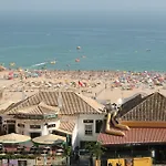 The Roof Praia Da Rocha