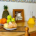 A03 - Central 1 Bed Apartment