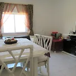 Casa Shona