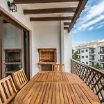 Carob Apartment - By Mayoral