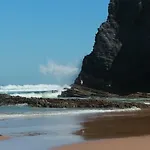 Trivial Pisao - Casa De Ferias, Para A Sua Familia