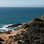 Alma Cheia Sunrise Studio Apartment