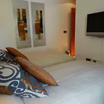 Apartamento Com 3 Quartos E Piscina