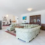 Top Cliff Villa With Ocean View And Pool At Stunning Cliffs
