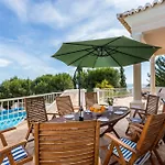 Top Cliff Villa With Ocean View And Pool At Stunning Cliffs