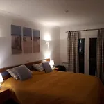 Aparte Wohnung Mit Suedterrasse Am Park