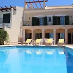Villa Browns II