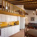 Casas da Capela do Monte, Country Houses