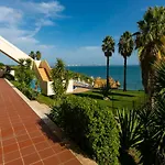 A15 - Dona Ana Cliff Apartment