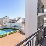 Flh Vila Real Santo Antonio Flat With Pool