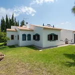 Traditonal Three Bedroom Villa Alegria