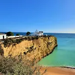 Lovelystay - The Algarvean Oasis