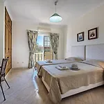 Apt O Monte C Near The Beach By Algarve Villa Holidays