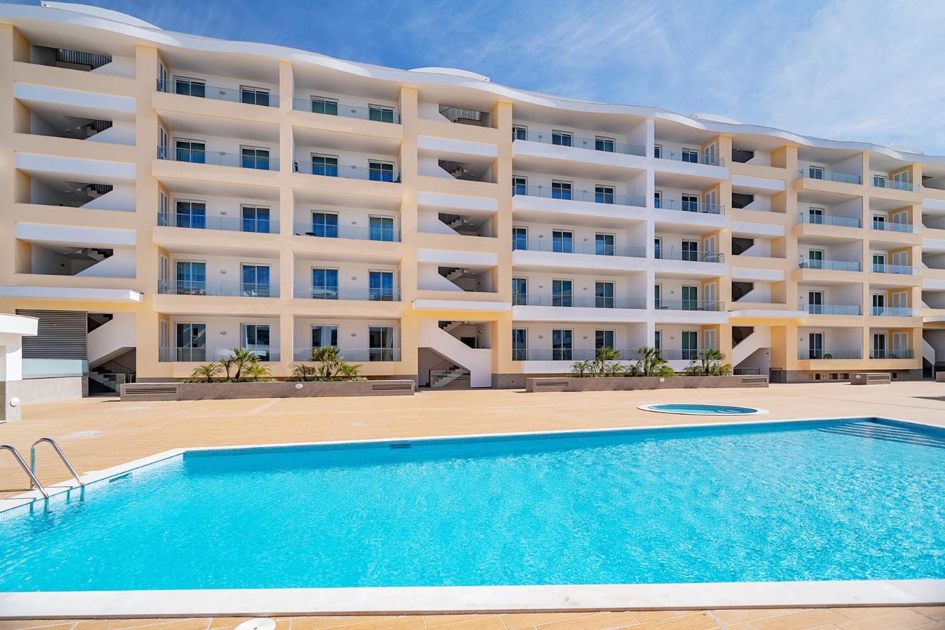 Marina View 6 With Pool By Homing Apartment