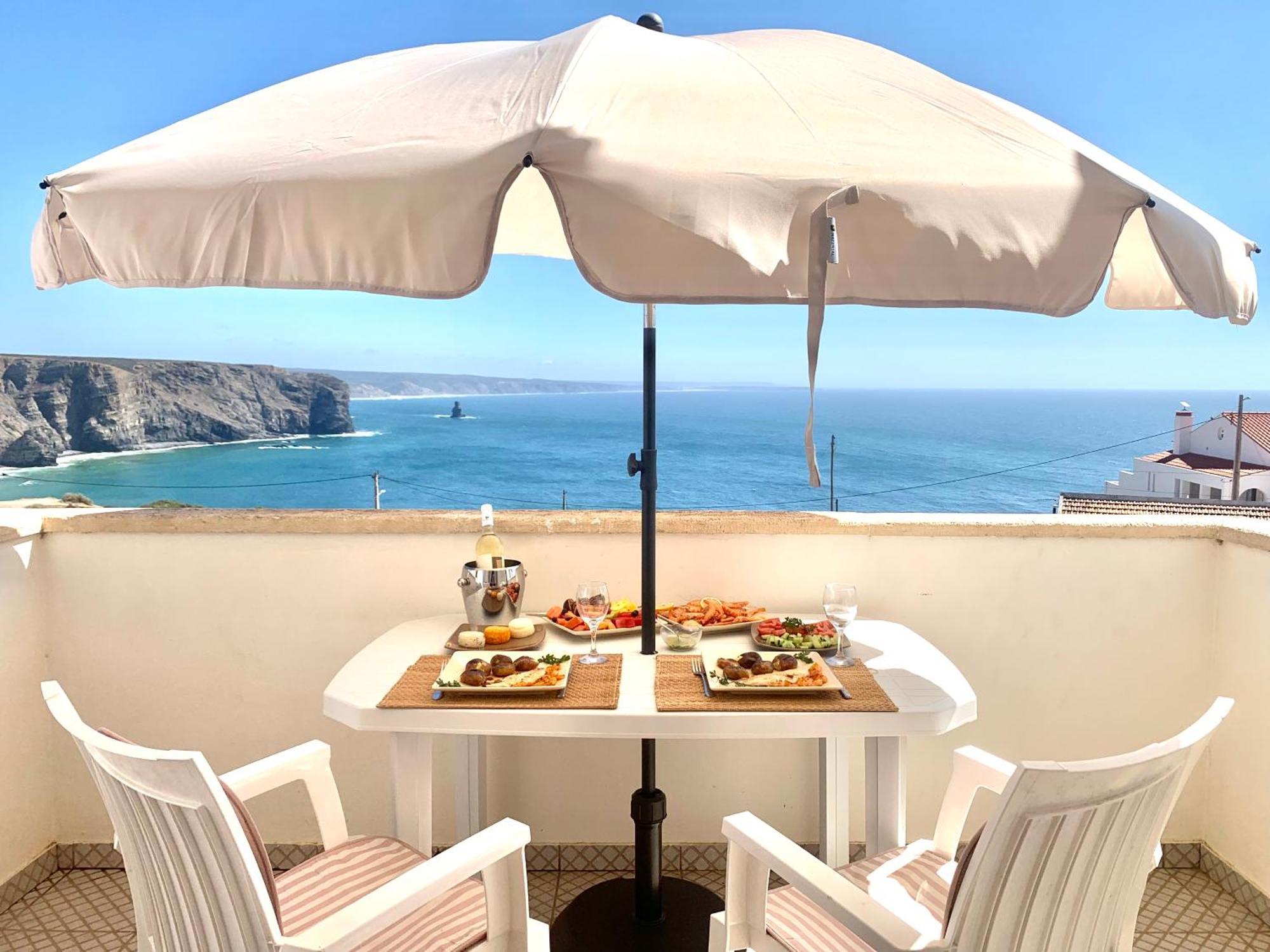 Apartment Praia Arrifana With Balcony And Sea View *